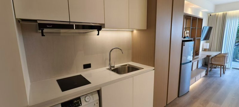 Fully-Equipped Kitchens